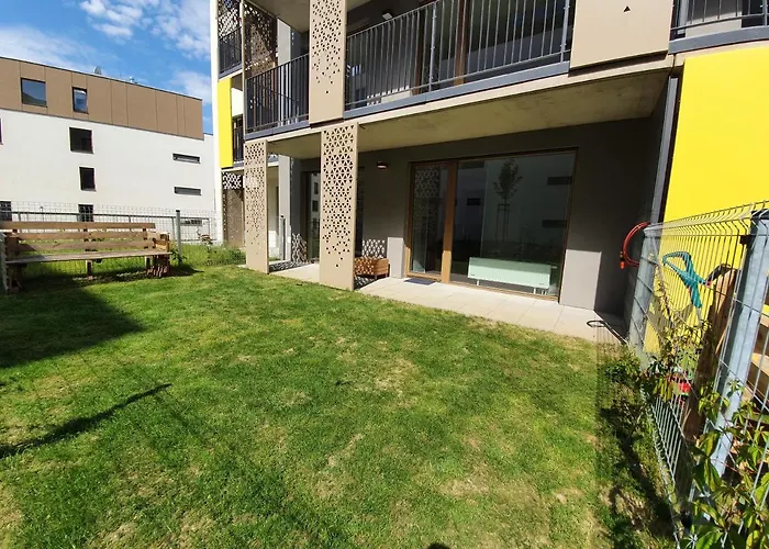 Modern With Terrace And Garage In The Center