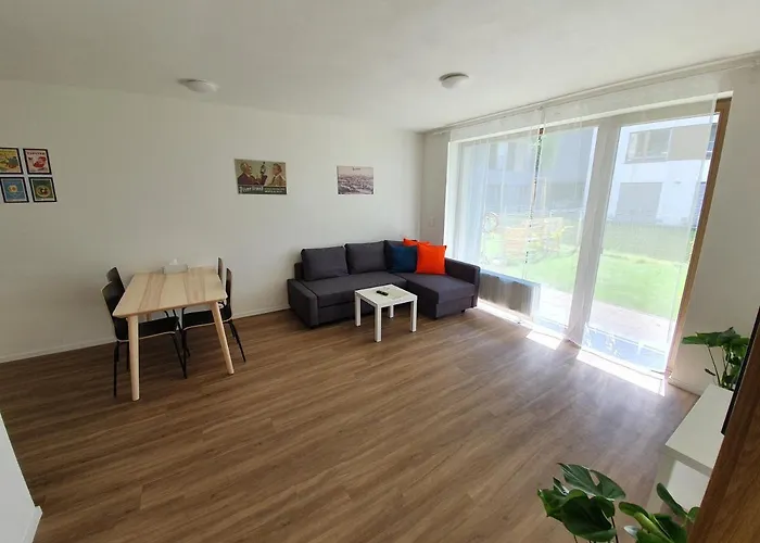 Modern With Terrace And Garage In The Center Lejlighed
